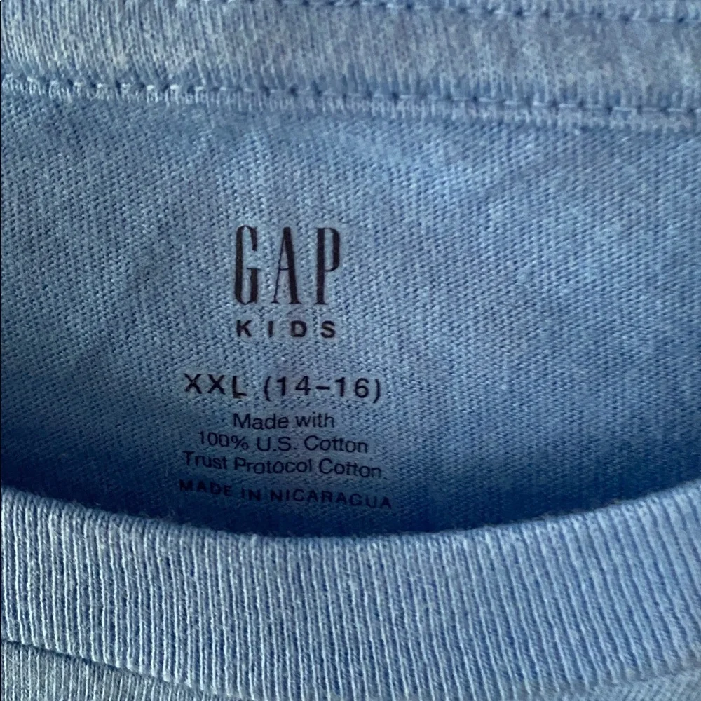NWT boys tee